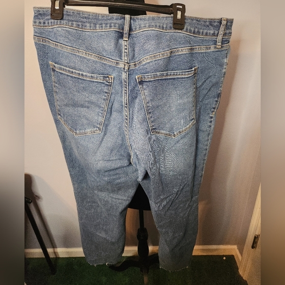 Old Navy Mid-Rise Rockstar Super Skinny Suze 20 Ankle Jeans NWT Robbie Distresse - Picture 8 of 11